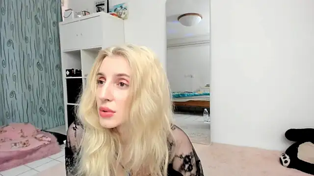 KenzieDawton online show from 06-24-26, 11:53