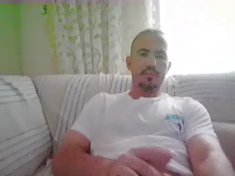 Snapshot of gidi_mayne1 chatting on 06-17-26, 03:24 gidi mayne1 online show from 06-17-26, 03:24