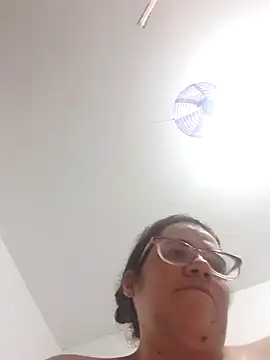 karlythothxh online show from 10-26-25, 07:42