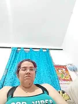 karlythothxh online show from 05-07-26, 08:36