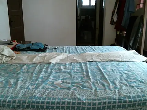 Slim India online show from 07-30-26, 01:59