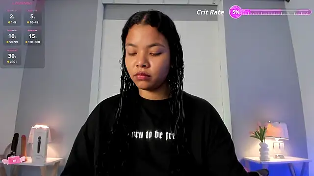 SophiaaStone online show from 11-08-25, 11:43