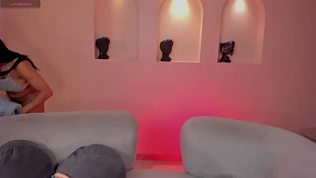 LindseyCox online show from 12-06-24, 07:56