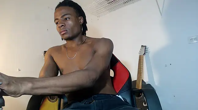 Snapshot of dann_hill chatting on 12-22-24, 12:28 dann hill online show from 12-22-24, 12:28
