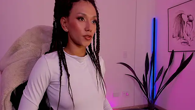 Snapshot of sussyprice chatting on 10-26-25, 04:24 sussyprice online show from 10-26-25, 04:24