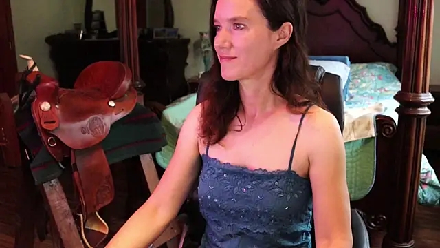 thornburyrose online show from 11-20-25, 07:02