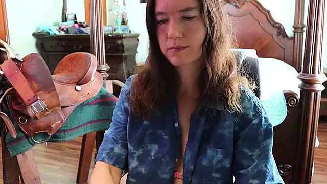 thornburyrose online show from 03-17-26, 06:11