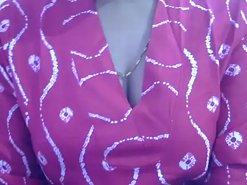 Snapshot of Your_wild_Dia chatting on 01-19-25, 06:31 Your wild Dia online show from 01-19-25, 06:31
