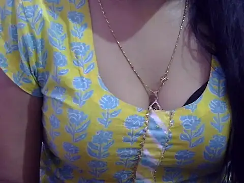 Your wild Dia online show from 11-08-25, 06:13