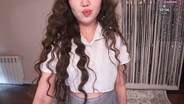 k kimikooo online show from 01-16-25, 04:49