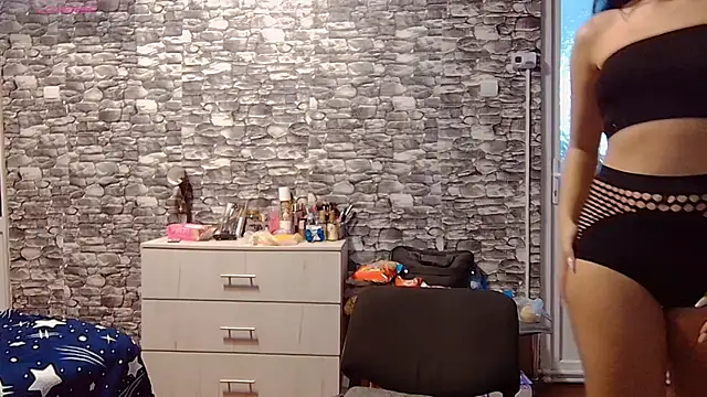 Snapshot of _Mari____ chatting on 10-01-25, 07:36 Mari online show from 10-01-25, 07:36