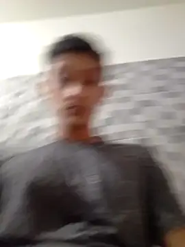 Snapshot of trips2 chatting on 02-24-26, 08:29 trips2 online show from 02-24-26, 08:29