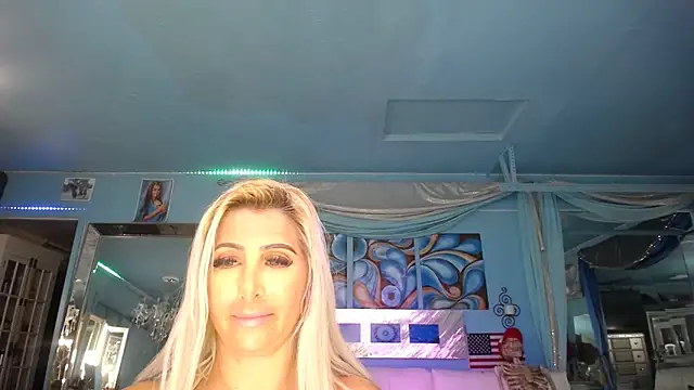ADRIANNA FOX online show from 02-06-25, 09:11
