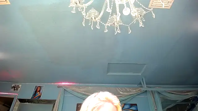 ADRIANNA FOX online show from 02-15-25, 06:44