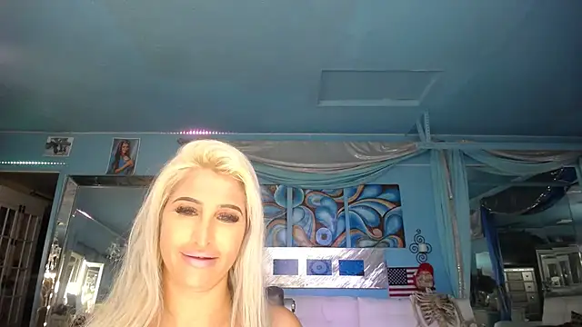 ADRIANNA FOX online show from 02-16-25, 09:15