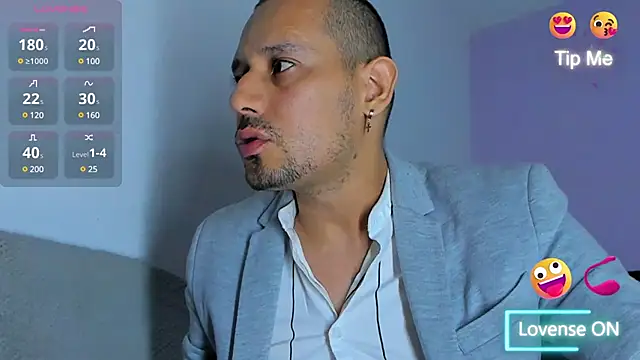 jhonyalzate2 online show from 12-08-24, 04:04