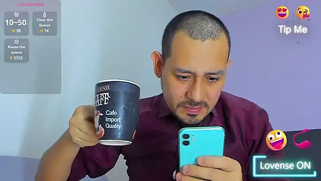 jhonyalzate2 online show from 12-17-24, 02:23