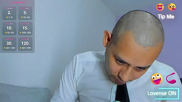 jhonyalzate2 online show from 12-21-24, 02:52