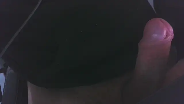 Snapshot of BadmanThe0ne chatting on 11-03-25, 09:32 BadmanThe0ne online show from 11-03-25, 09:32