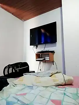 Vicky Rosse online show from 12-14-24, 06:30