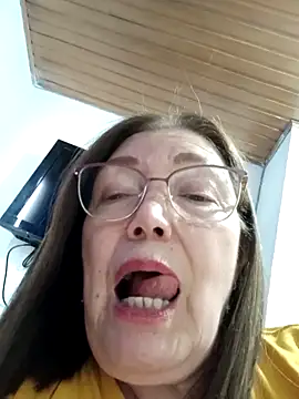 Vicky Rosse online show from 03-07-25, 08:55