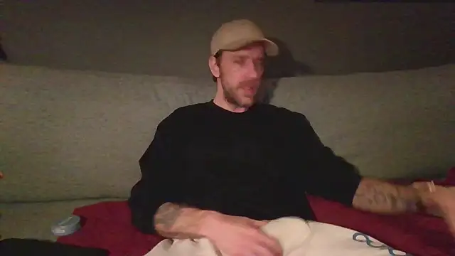 Snapshot of Stock-Holmes chatting on 11-08-25, 01:06 Stock-Holmes online show from 11-08-25, 01:06