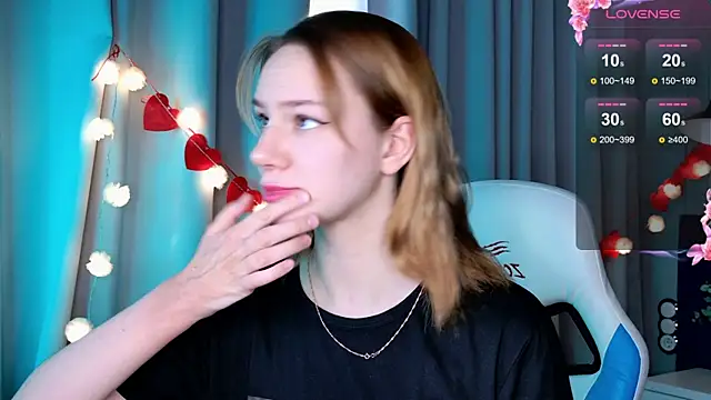 Ramona    online show from 02-17-25, 09:35