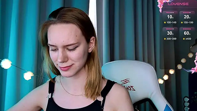 Ramona    online show from 03-04-25, 12:44