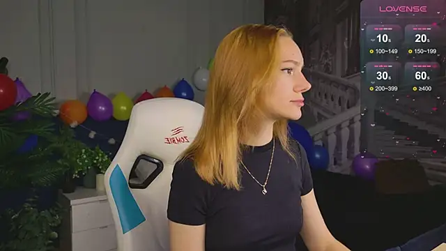 Ramona    online show from 09-18-25, 06:04