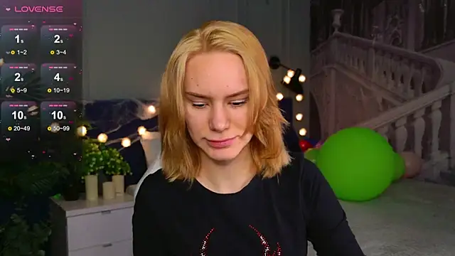 Ramona    online show from 10-22-25, 06:13