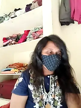 Snapshot of Indiantina chatting on 11-17-25, 09:37 Indiantina online show from 11-17-25, 09:37