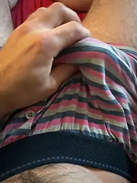 Snapshot of j1991j chatting on 09-23-25, 05:27 j1991j online show from 09-23-25, 05:27