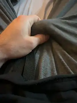 Snapshot of j1991j chatting on 03-29-26, 07:19 j1991j online show from 03-29-26, 07:19