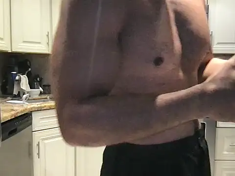 BigGuyMuscle online show from 01-24-25, 06:25