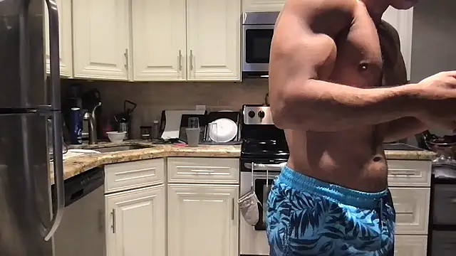BigGuyMuscle online show from 02-04-25, 07:44