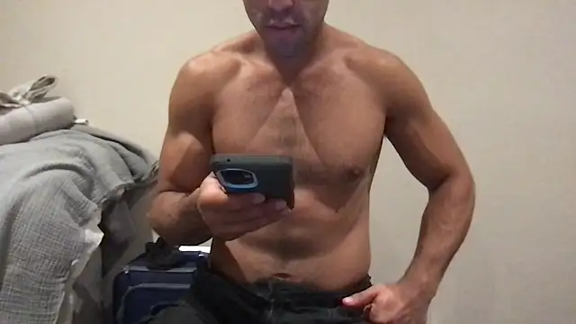 BigGuyMuscle online show from 02-06-25, 05:35