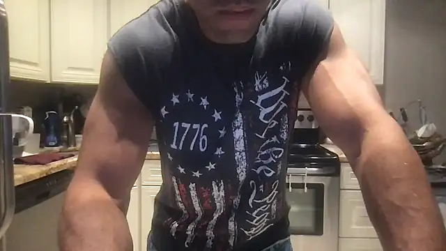 BigGuyMuscle online show from 02-07-25, 08:20