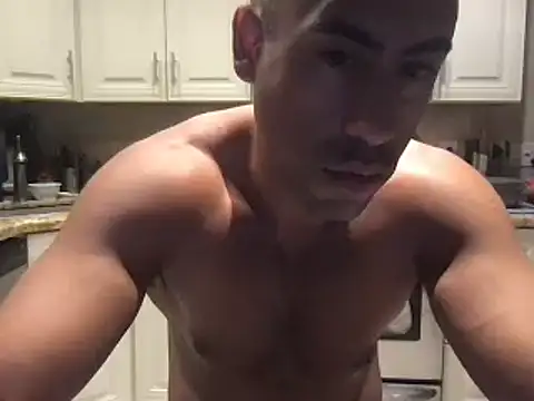 BigGuyMuscle online show from 02-17-25, 08:41