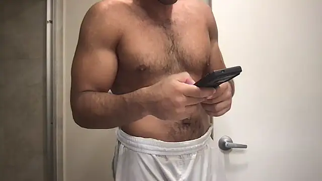BigGuyMuscle online show from 05-14-26, 10:38