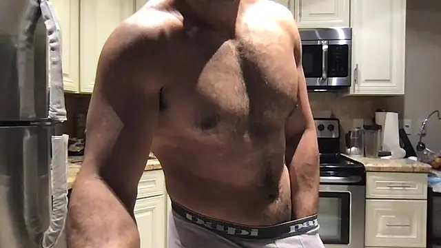 BigGuyMuscle online show from 06-13-26, 11:57
