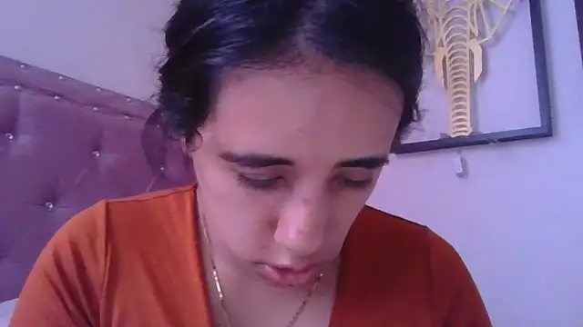 annarose19 online show from 12-14-24, 07:14