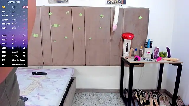 Snapshot of Zaly_mature chatting on 01-25-25, 07:17 Zaly mature online show from 01-25-25, 07:17