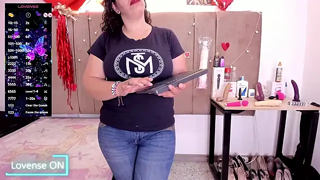 Snapshot of Zaly_mature chatting on 10-22-25, 11:26 Zaly mature online show from 10-22-25, 11:26