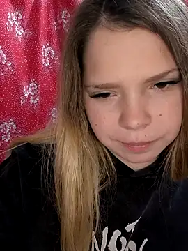 Zuli Kiska online show from 11-10-25, 10:47