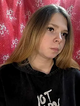 Zuli Kiska online show from 11-28-25, 11:57