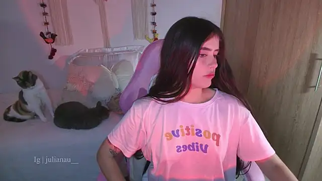 iriswest  online show from 03-16-26, 12:27