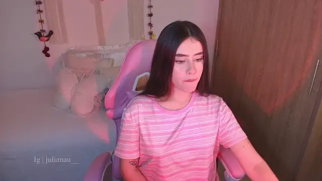 iriswest  online show from 03-20-26, 02:05