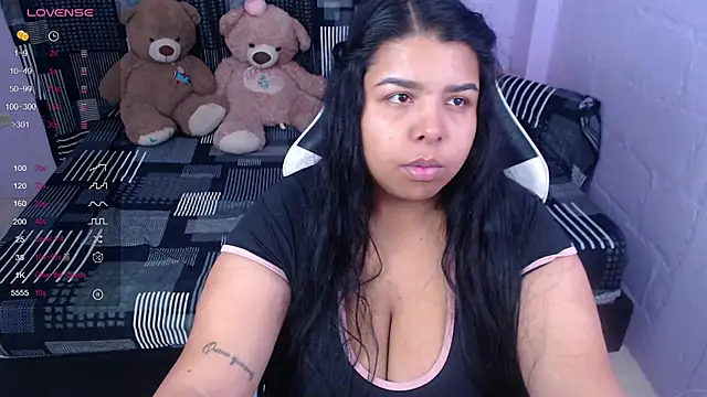SaLomeJonees online show from 10-11-25, 11:20