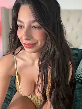 LoveLillyy online show from 12-22-24, 08:58