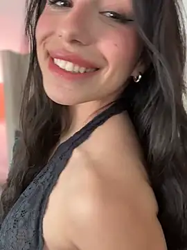 LoveLillyy online show from 12-31-24, 08:45